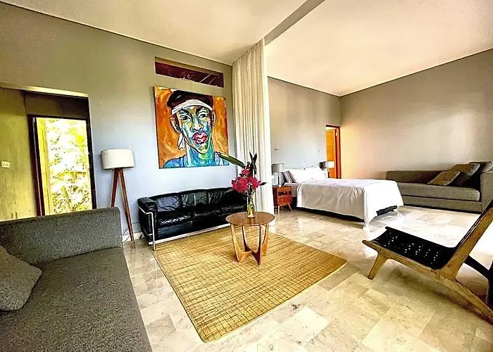 Sanglung Hotel Kubutambahan (Bali)