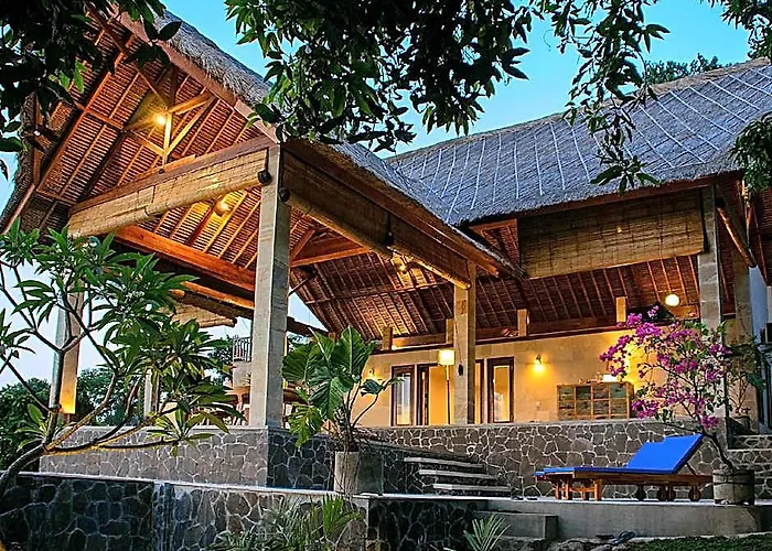 Hotel Sanglung 4*